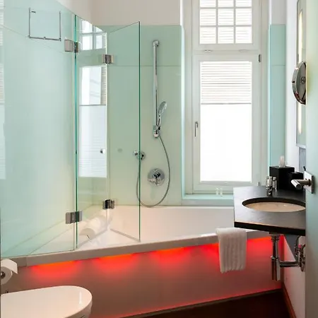 מלון Nixe Boutiquehotel & בינץ