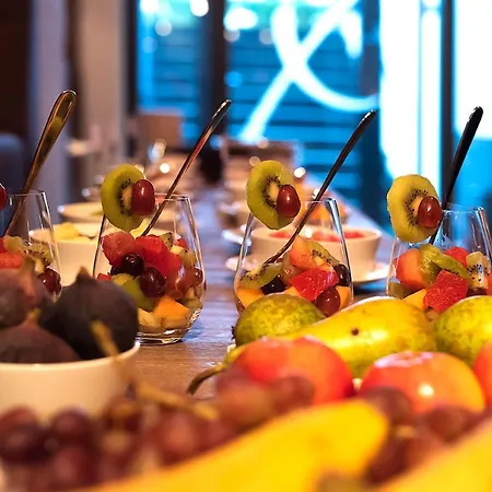 Nixe Boutiquehotel & 4* בינץ