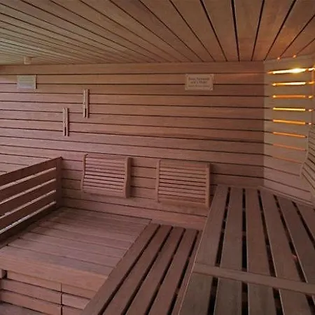 Nixe Boutiquehotel & מלון בינץ