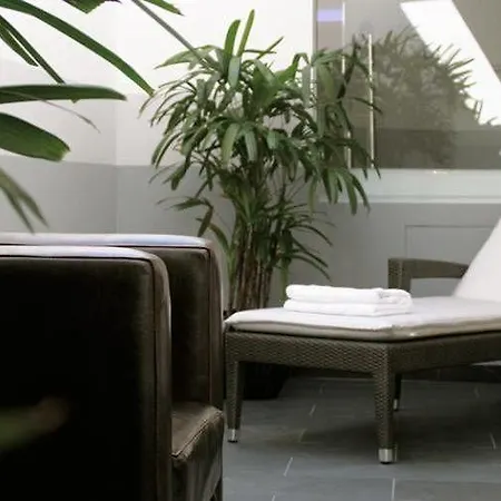 Nixe Boutiquehotel & 4* Binz