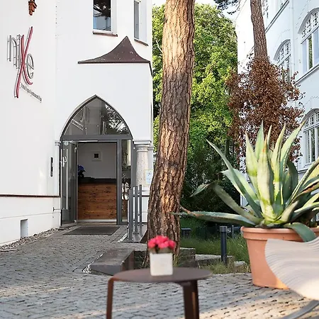 Nixe Boutiquehotel & 4*